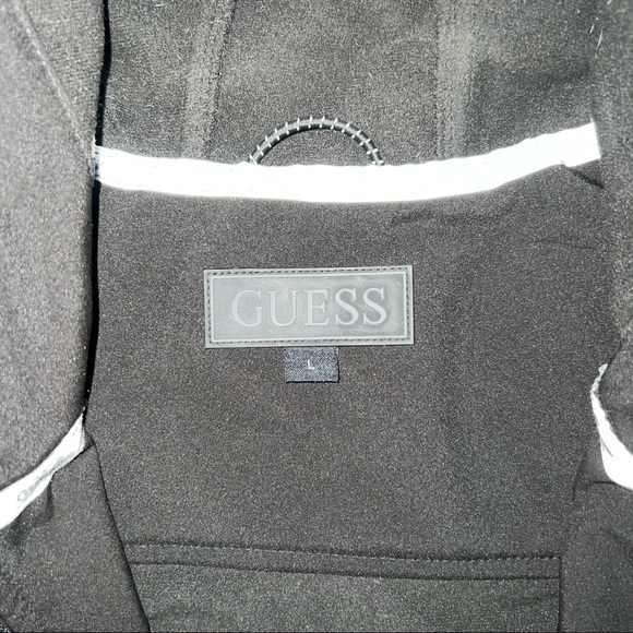 GUESS raincoat 🌸 - Picture 2 of 2